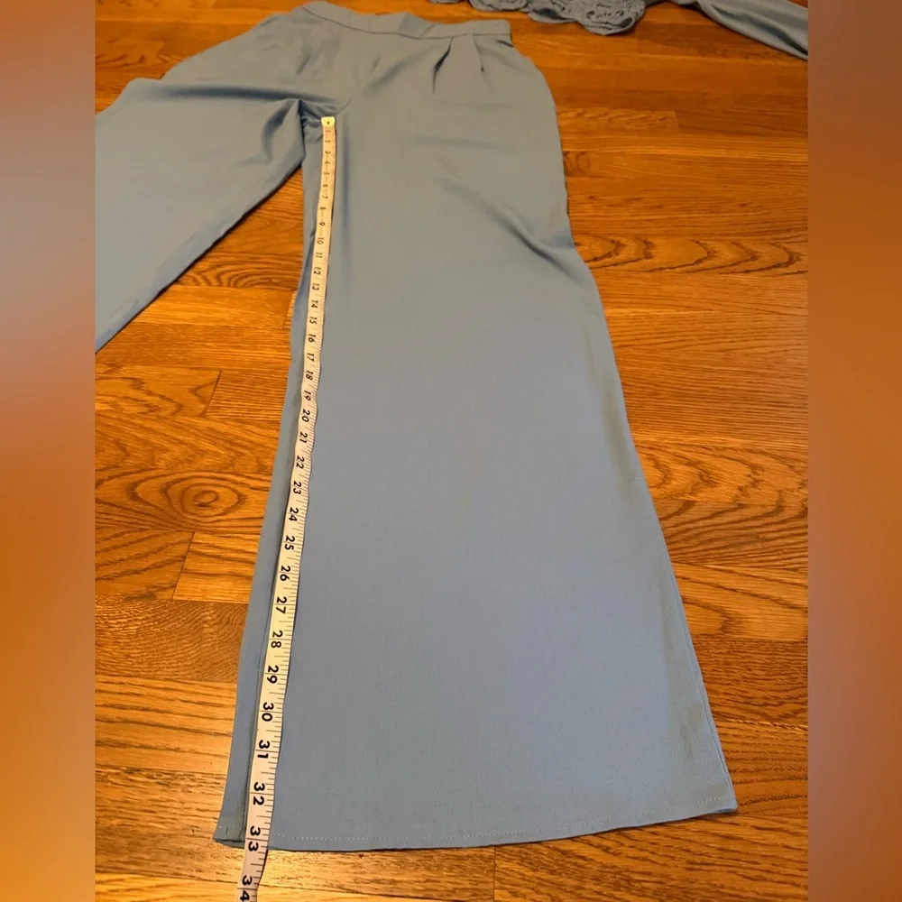 Nwt  two piece wide leg pants and long sleeve matching top size M - Picture 11 of 16